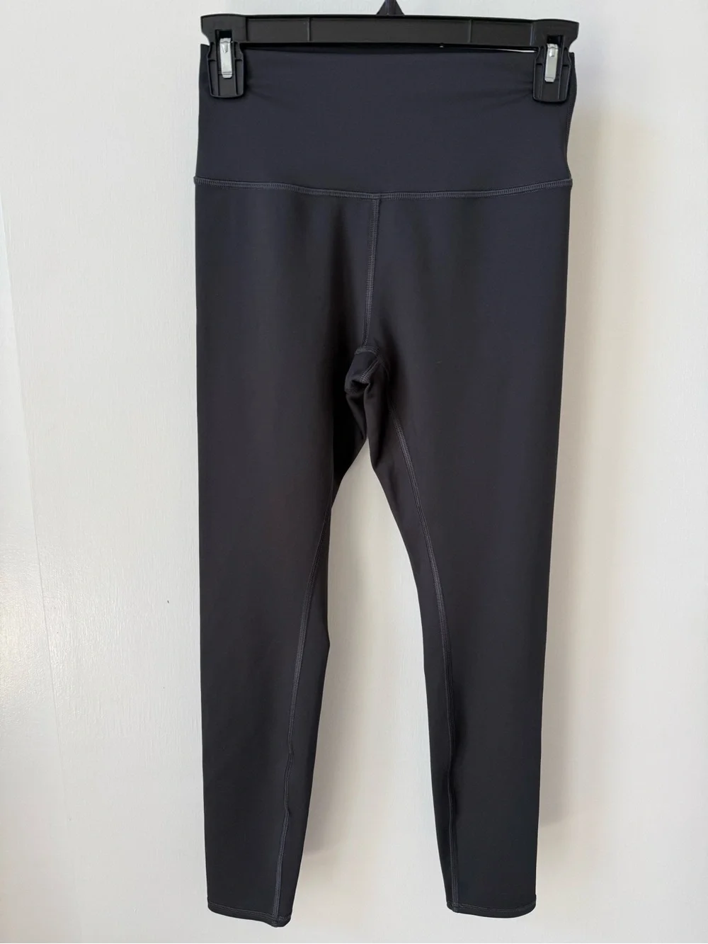 NWOT Alo Yoga 7/8 High-Waist Airlift Legging in Anthracite